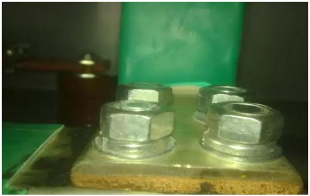 高壓開關柜安裝過程及注意事項詳細說明，有插圖，非常實用！